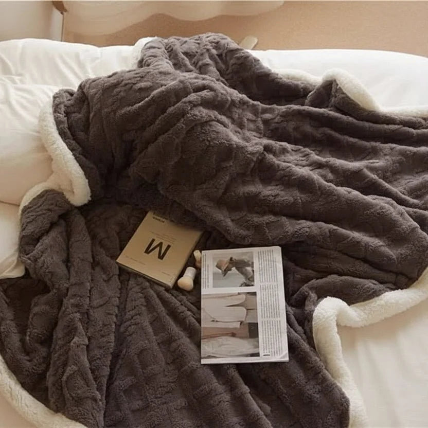 Blanket Double-Sided Lambswool & Microfiber Flannel Machine Washable