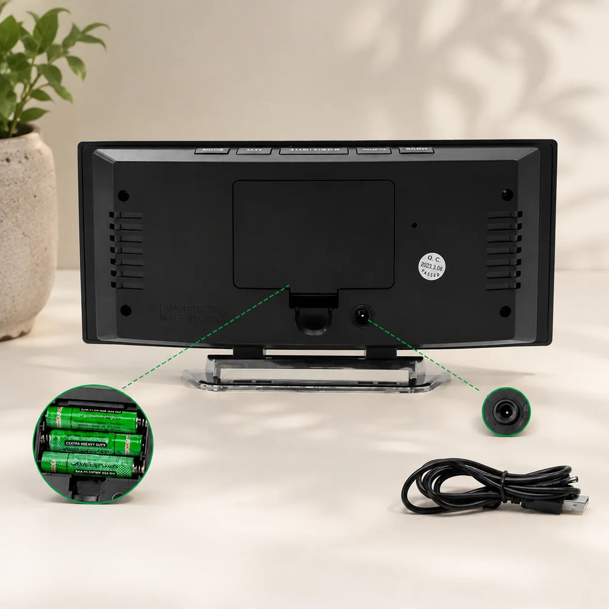 Digital Alarm Clock Curved LED Auto-Dimming USB & Battery