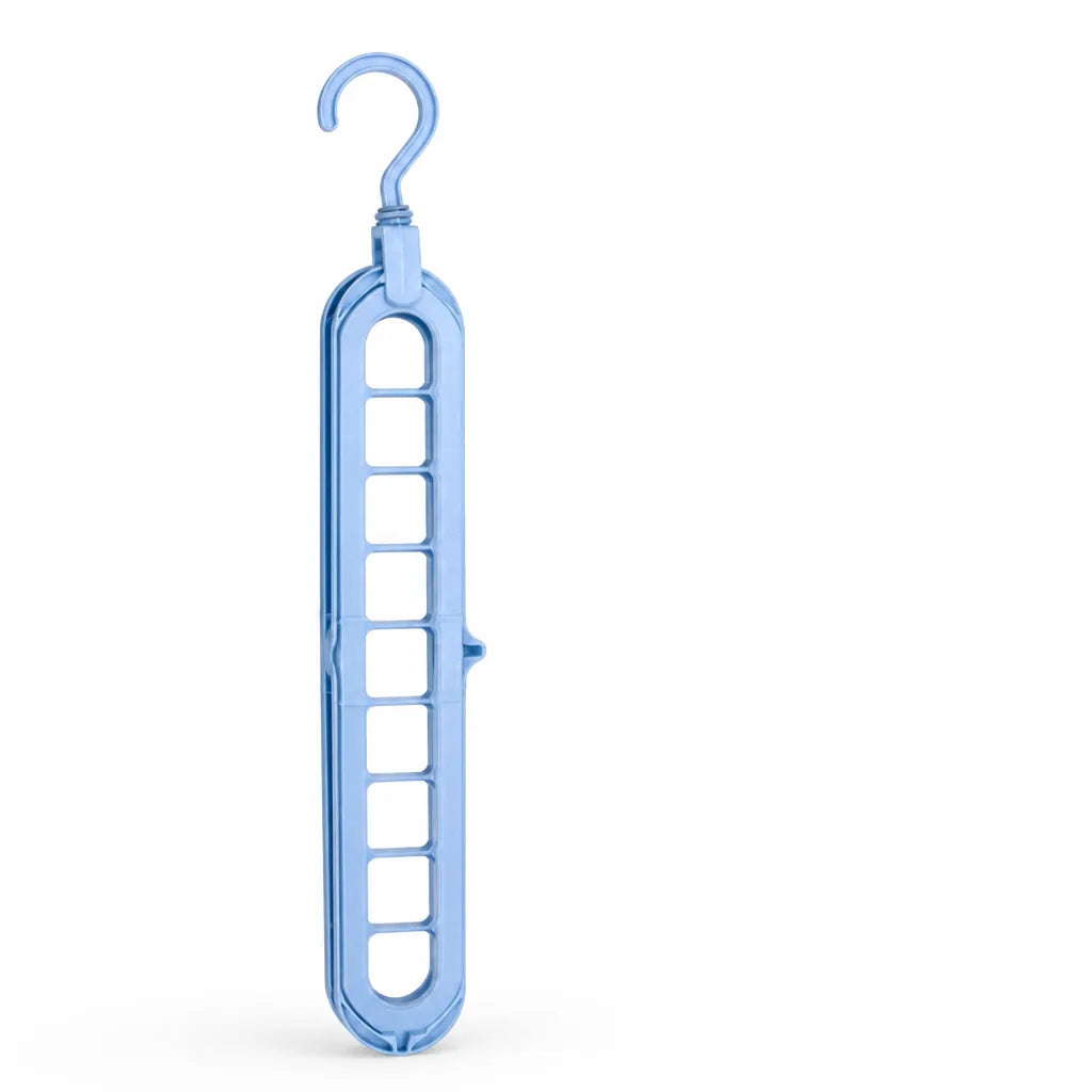 Space-Saving Rotatable Multi-Garment Clothes Hanger