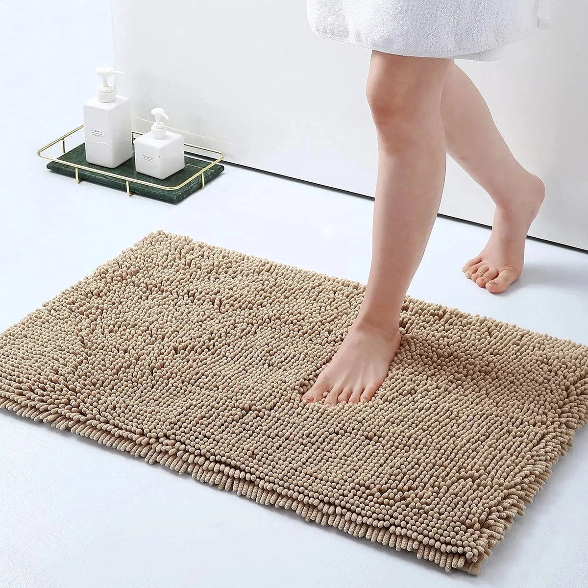 Bath Mat Non-Slip Quick-Absorbent Plush Cushioned Texture