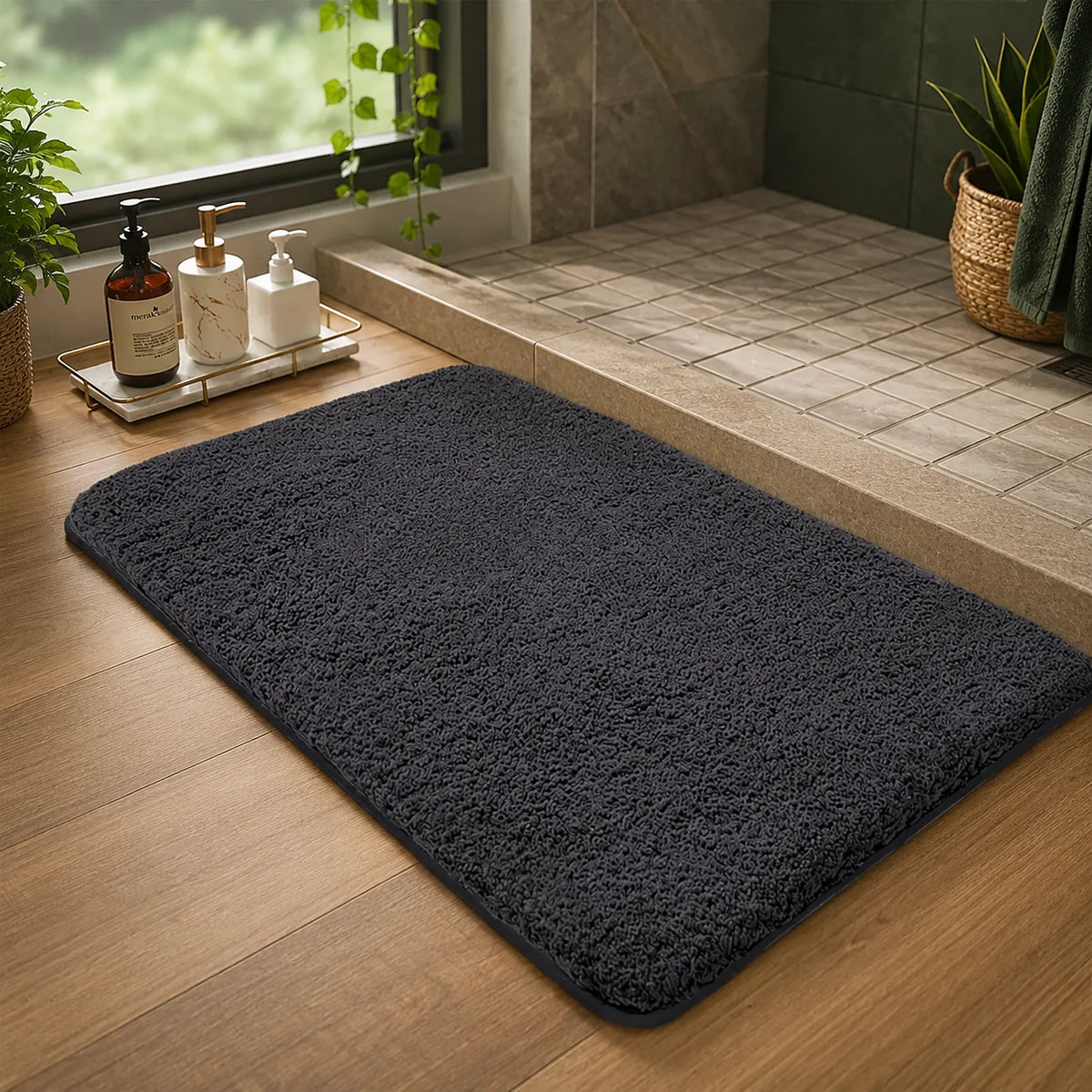 Bath Mat Plush Long-Pile Polyester Non-Slip Machine Washable