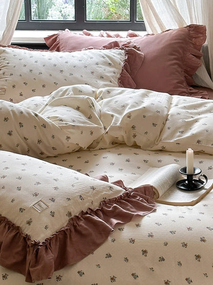 Bedding Set Floral Pattern Ruffled Hem 4-Piece Set
