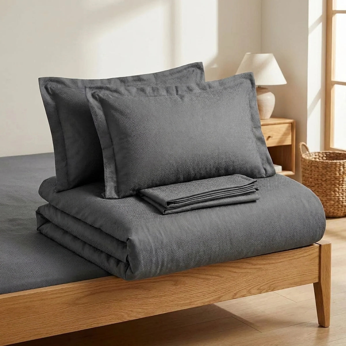 Bedding Set Jacquard Woven Deep Charcoal