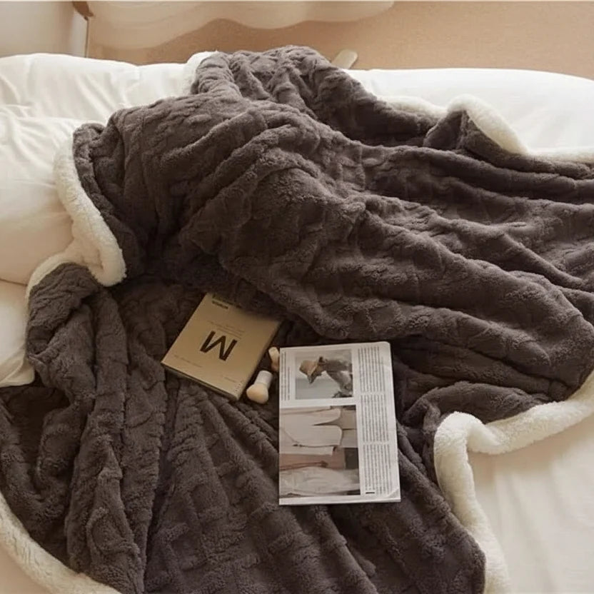 Blanket Double-Sided Lambswool & Microfiber Flannel Machine Washable