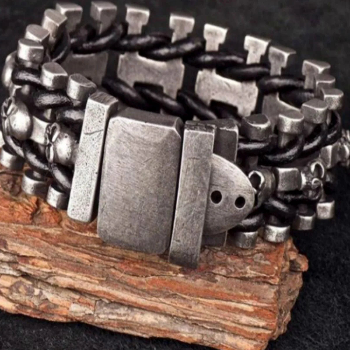 Bracelet Solid Stainless Steel Skull Link Adjustable Buckle