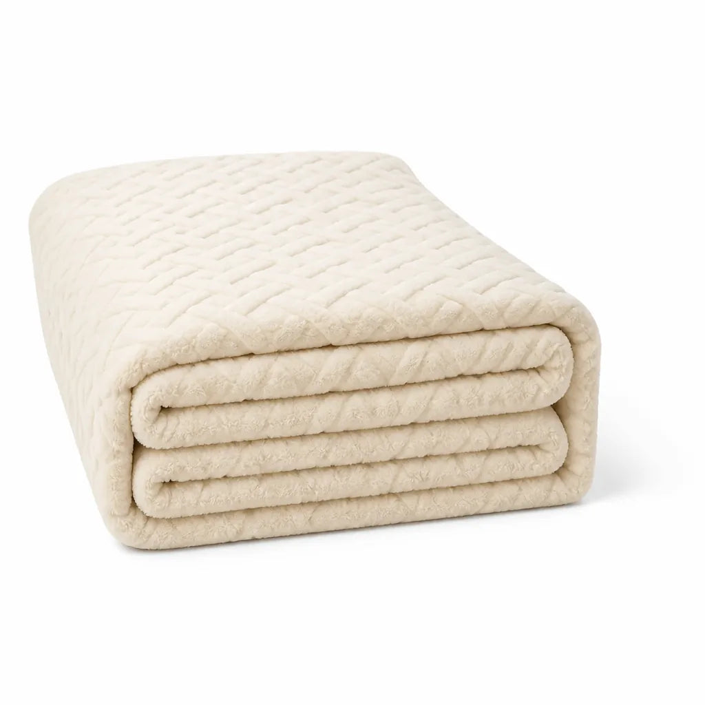 Breathable Hypoallergenic Throw Blanket for Women (Machine Washable)
