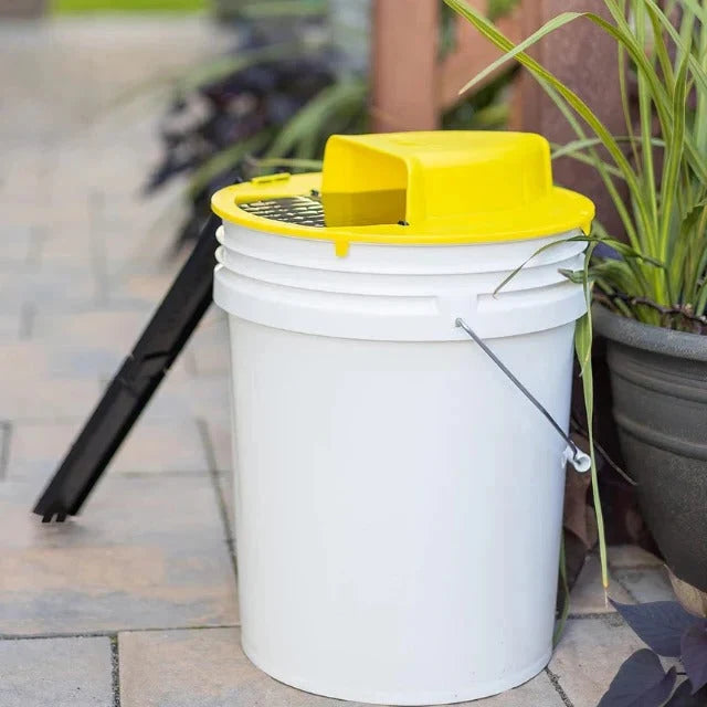 Bucket Rodent Trap Lid Auto-Reset Fits 5-Gallon Bucket
