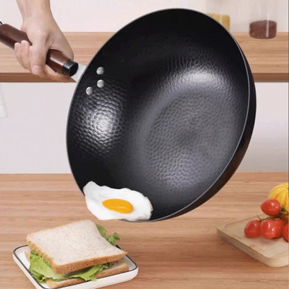 Cast Iron Frying Pan Natural Non-Stick Even Heat 28 cm