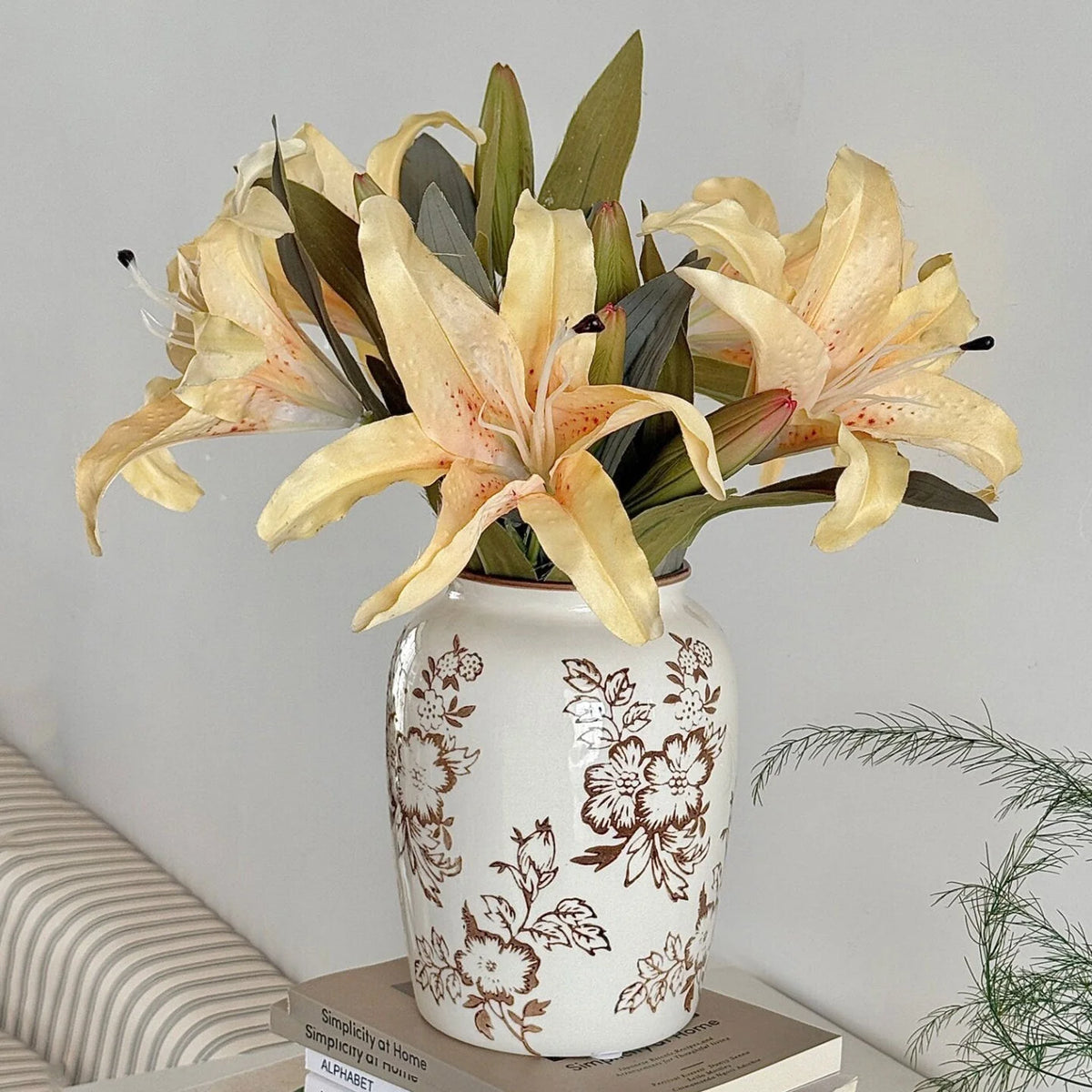 Ceramic Vase Floral Pattern Glazed Finish 8.6 Inch