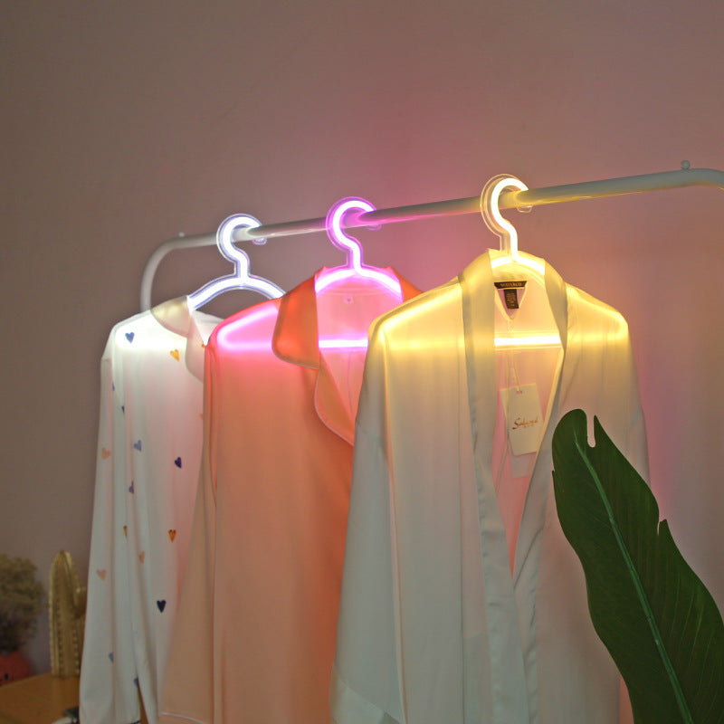 Clothes Hanger LED Rechargeable 10-Hour