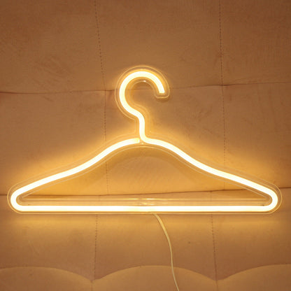 Clothes Hanger LED Rechargeable 10-Hour