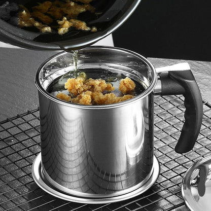 Cooking Oil Separator Stainless Steel Fine Mesh 44 Fl Oz Capacity