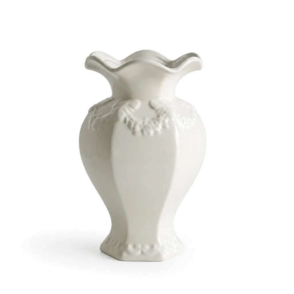 Curved Sculptural Vase (Ideal for Fresh Flowers)