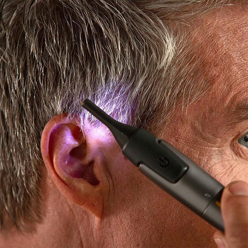 Ear & Nose Trimmer Ultra-Flat Head Titanium-Coated Blades LED