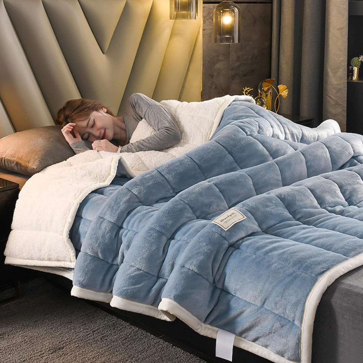 Fleece Blanket Double-Layer Thermal Machine Washable