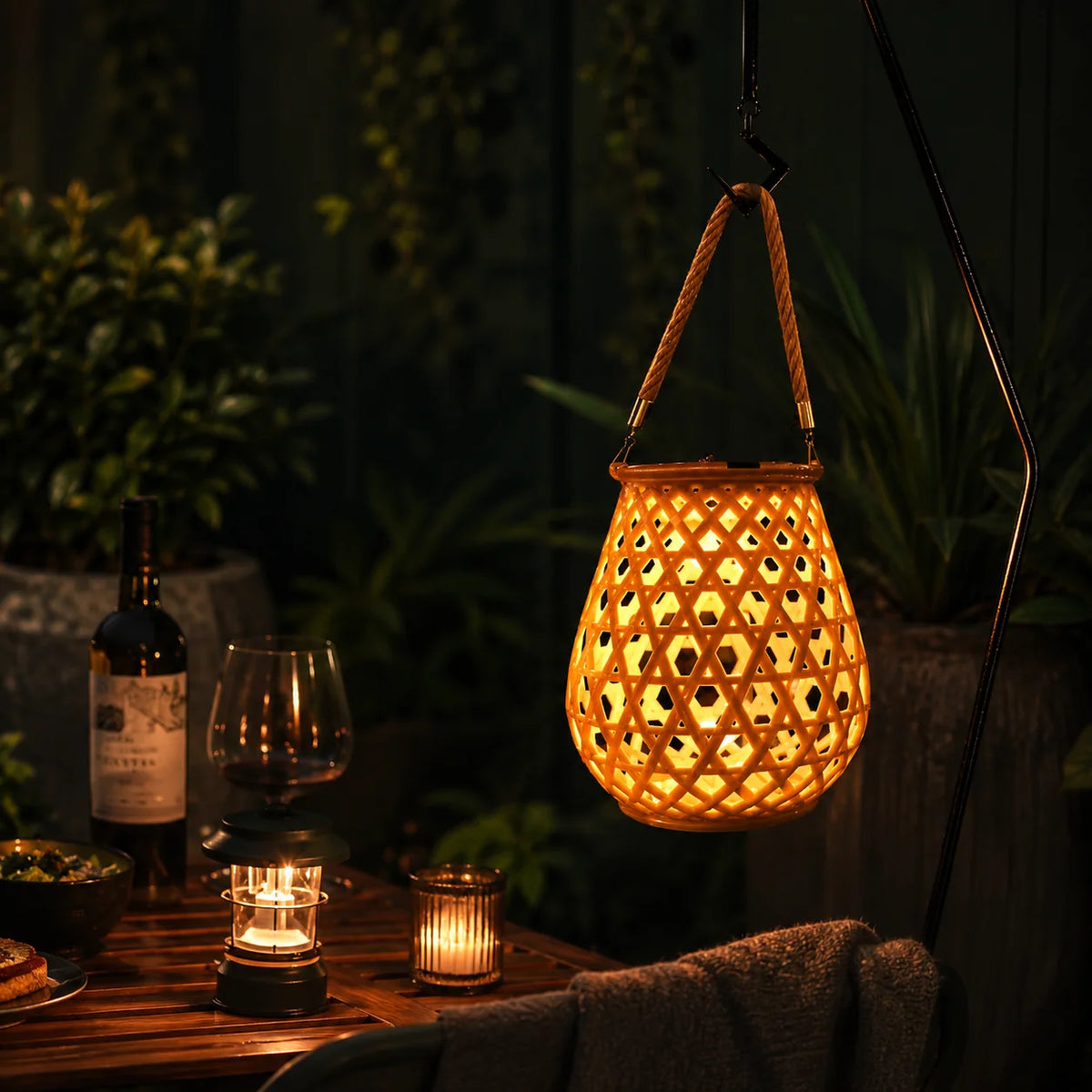 Garden Lantern Solar Woven Bamboo Look Auto Dusk Sensor