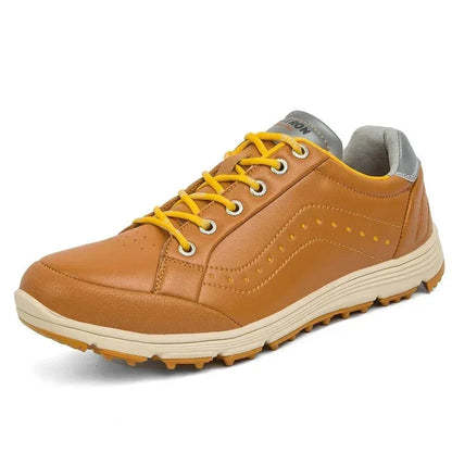 Golf Shoes Waterproof Leather Cushioned Insole Integrated Traction