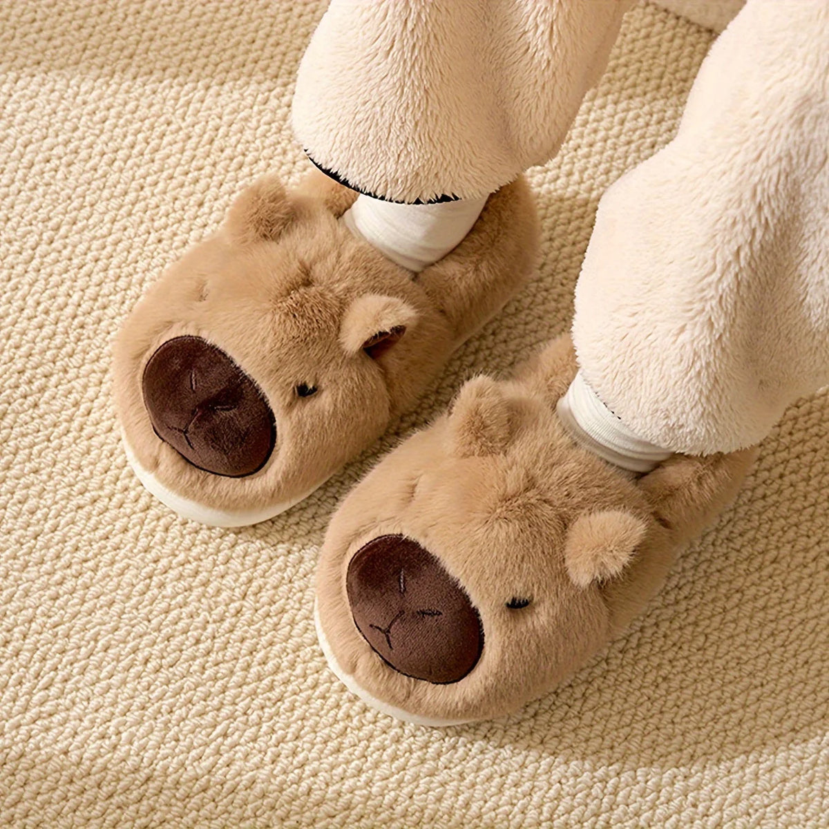 Indoor Slippers Capybara Design Plush Lining & Anti-Slip Sole