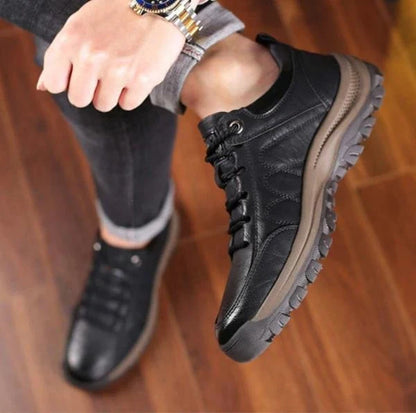 Men's Outdoor Shoes Cowhide Leather Slip-Resistant Rubber Sole