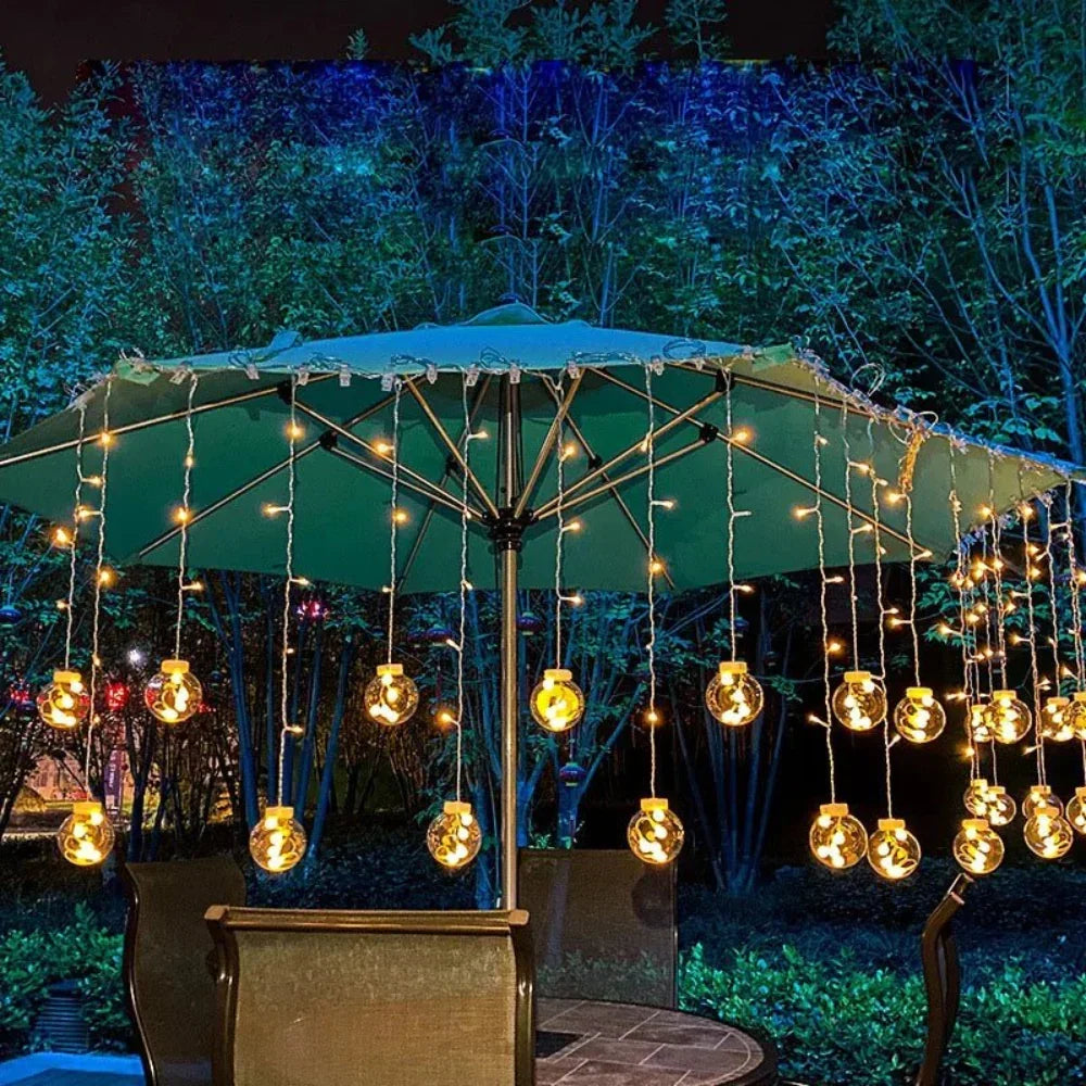 Outdoor String Lights Solar-Powered Dusk-to-Dawn IP67 Waterproof