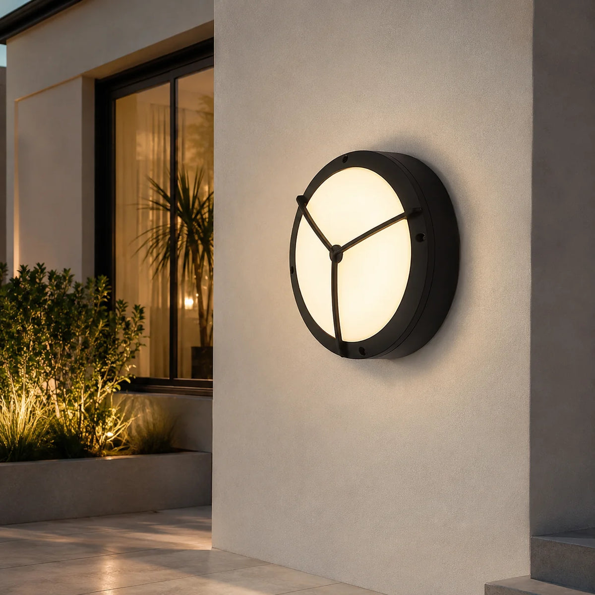 Outdoor Wall Light Warm White Integrated LED IP65 Waterproof