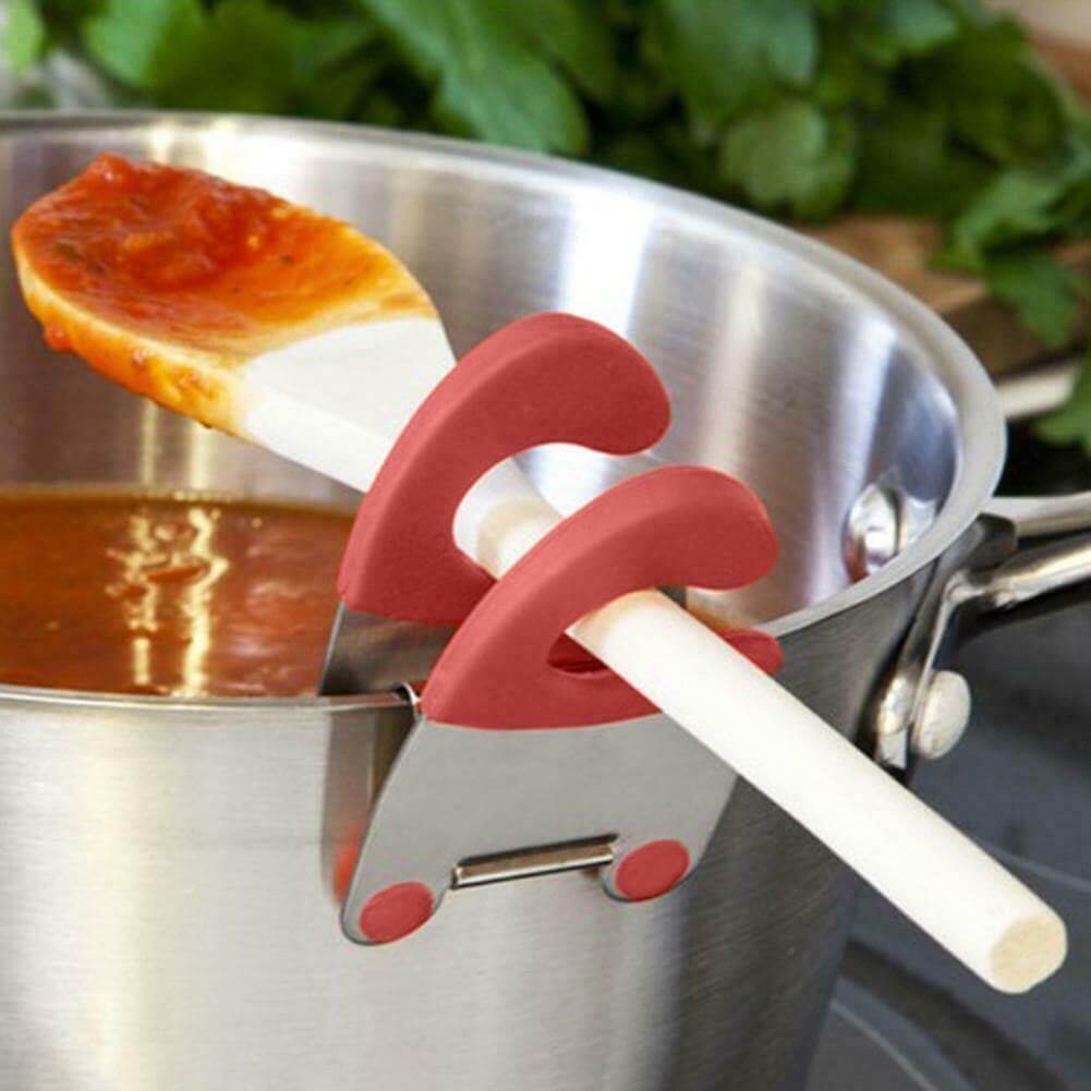Pot Side Spoon Holder Clip-On Drip-Back Design Heat-Resistant Silicone Grip