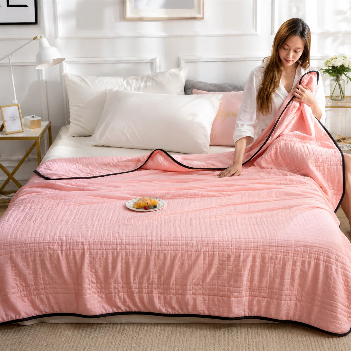 Quilted Blanket Cooling Breathable Lightweight