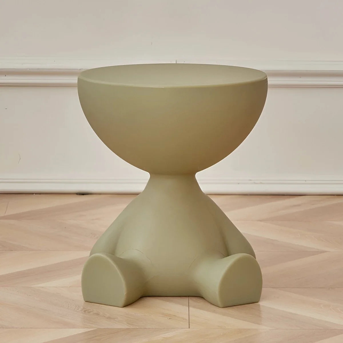 Round Coffee Table Lightweight Durable Plastic Compact Design