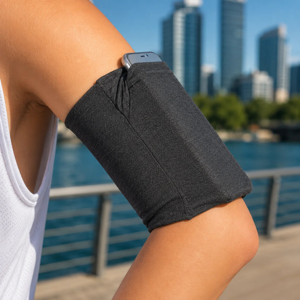 Running Phone Armband Touchscreen-Friendly Adjustable No-Slip Strap