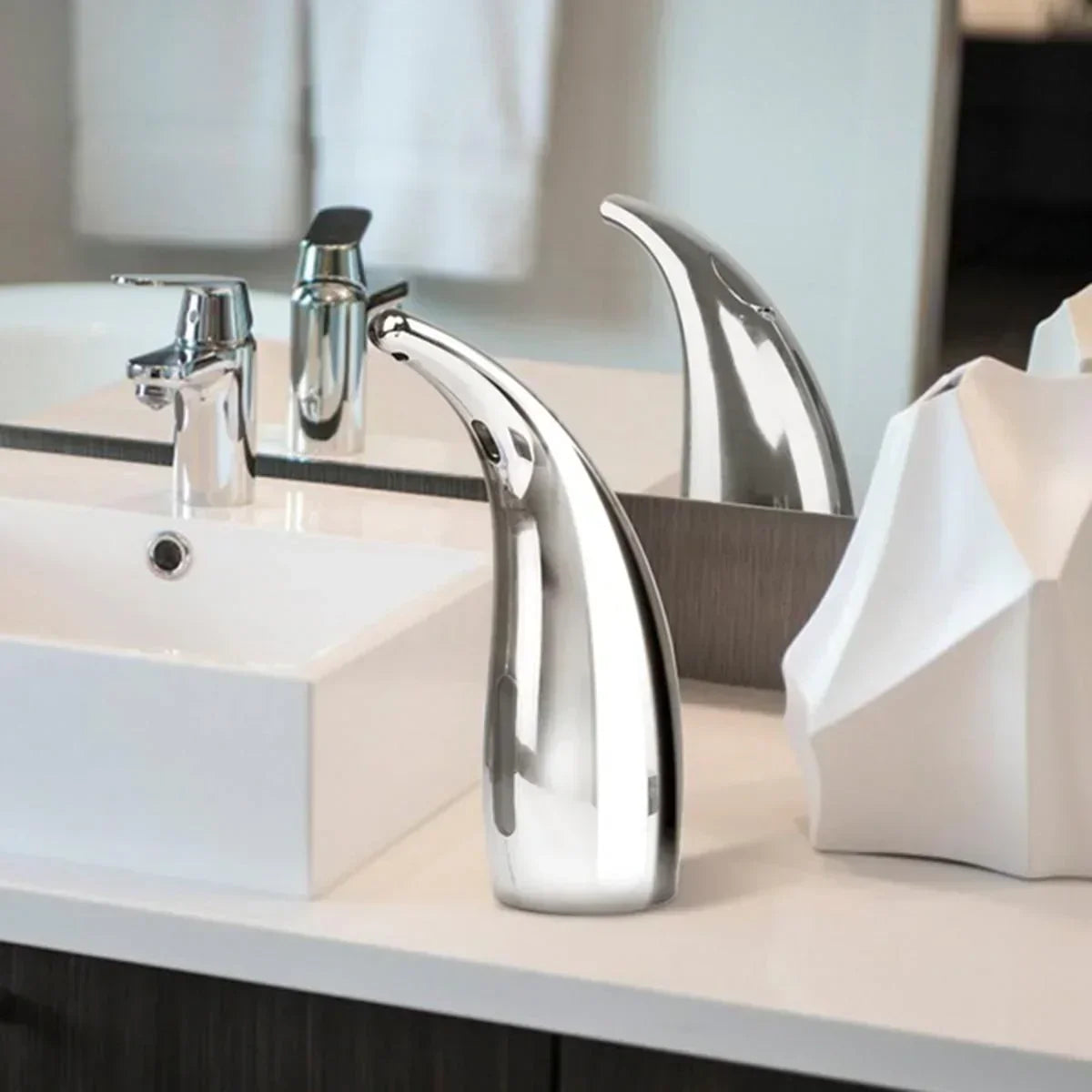Soap Dispenser Automatic Touchless Infrared Sensor 10.1 Fl Oz