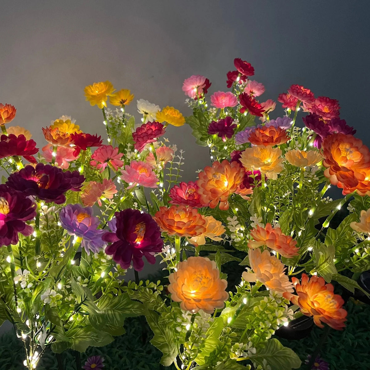Solar Garden Stake Light Flower LED Dusk-to-Dawn Weather-Resistant
