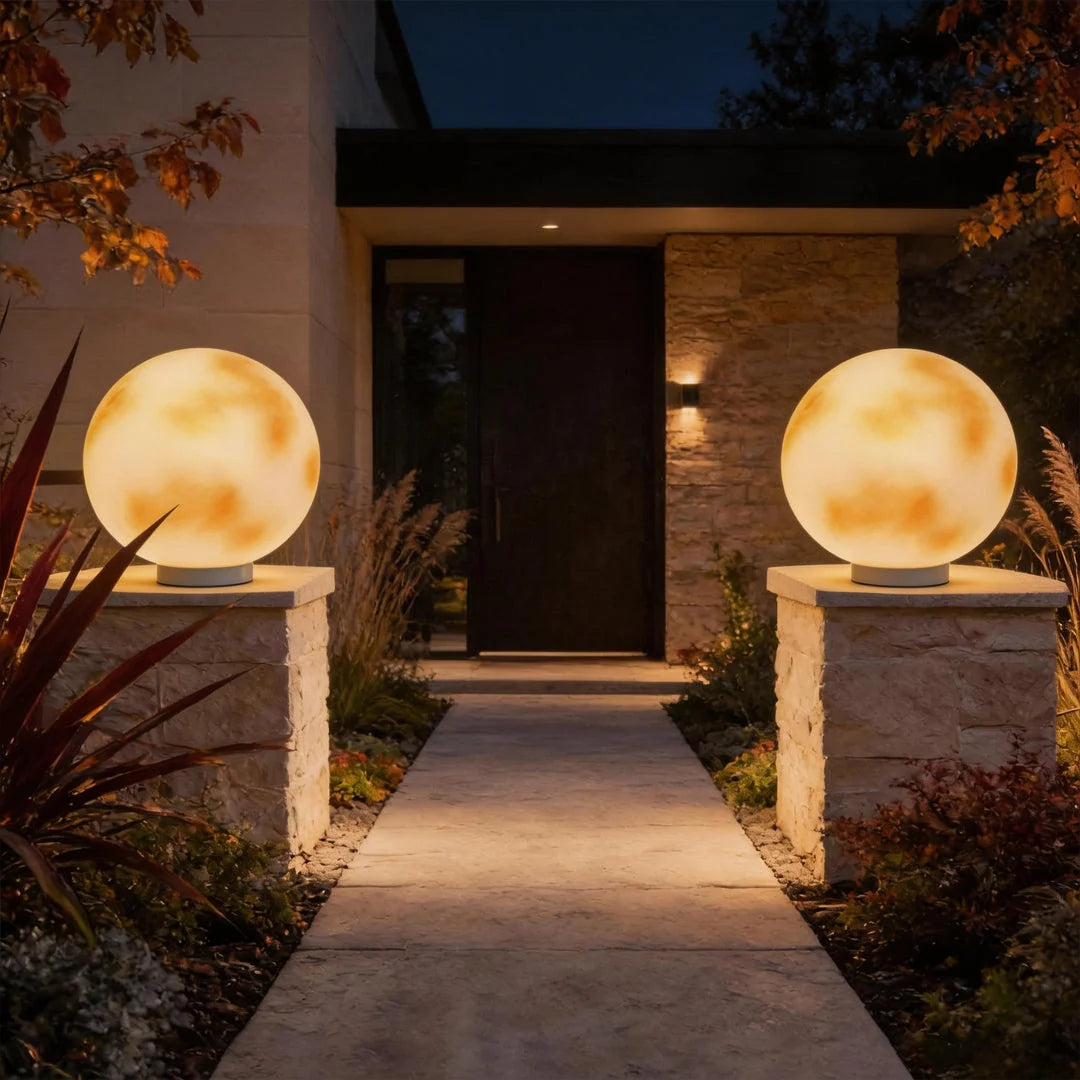 Solar Pillar Light Solar-Powered Automatic Three Color Temperatures IP65