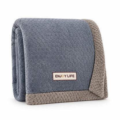 Throw Blanket Milk Velvet Jacquard 350 GSM