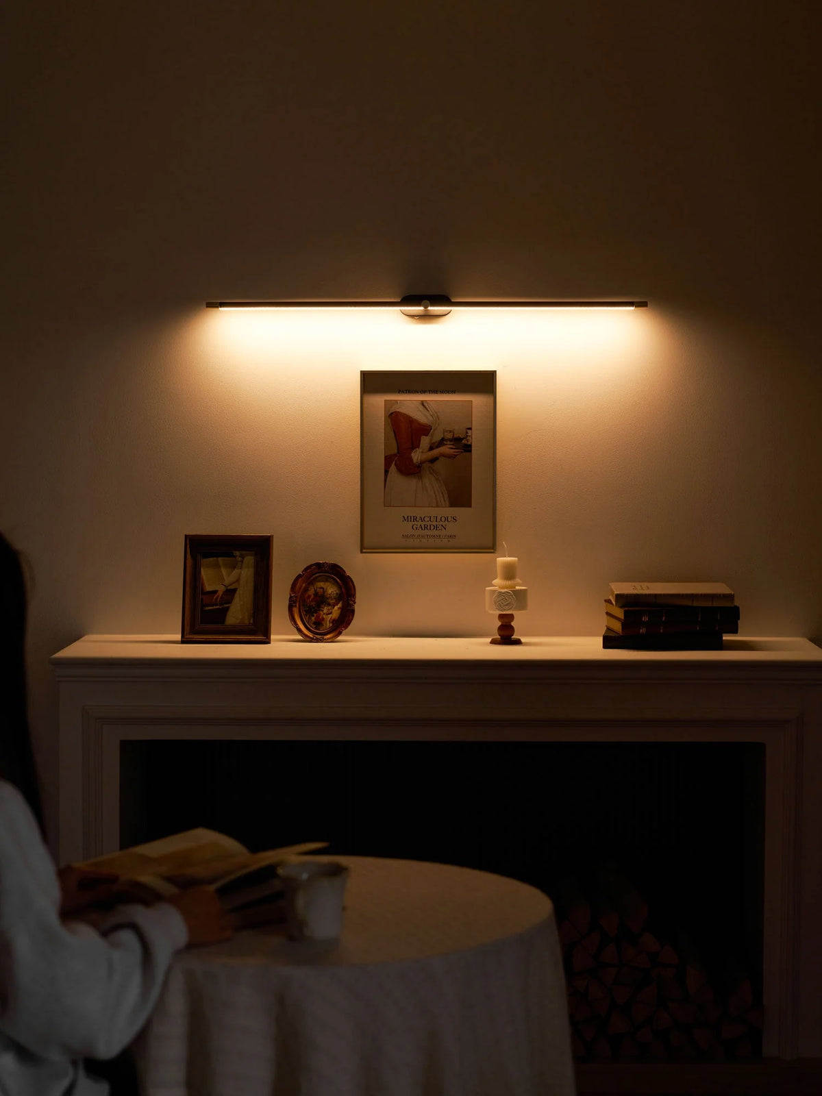 Wall Sconce Slim Linear USB Rechargeable Three Color Temperatures