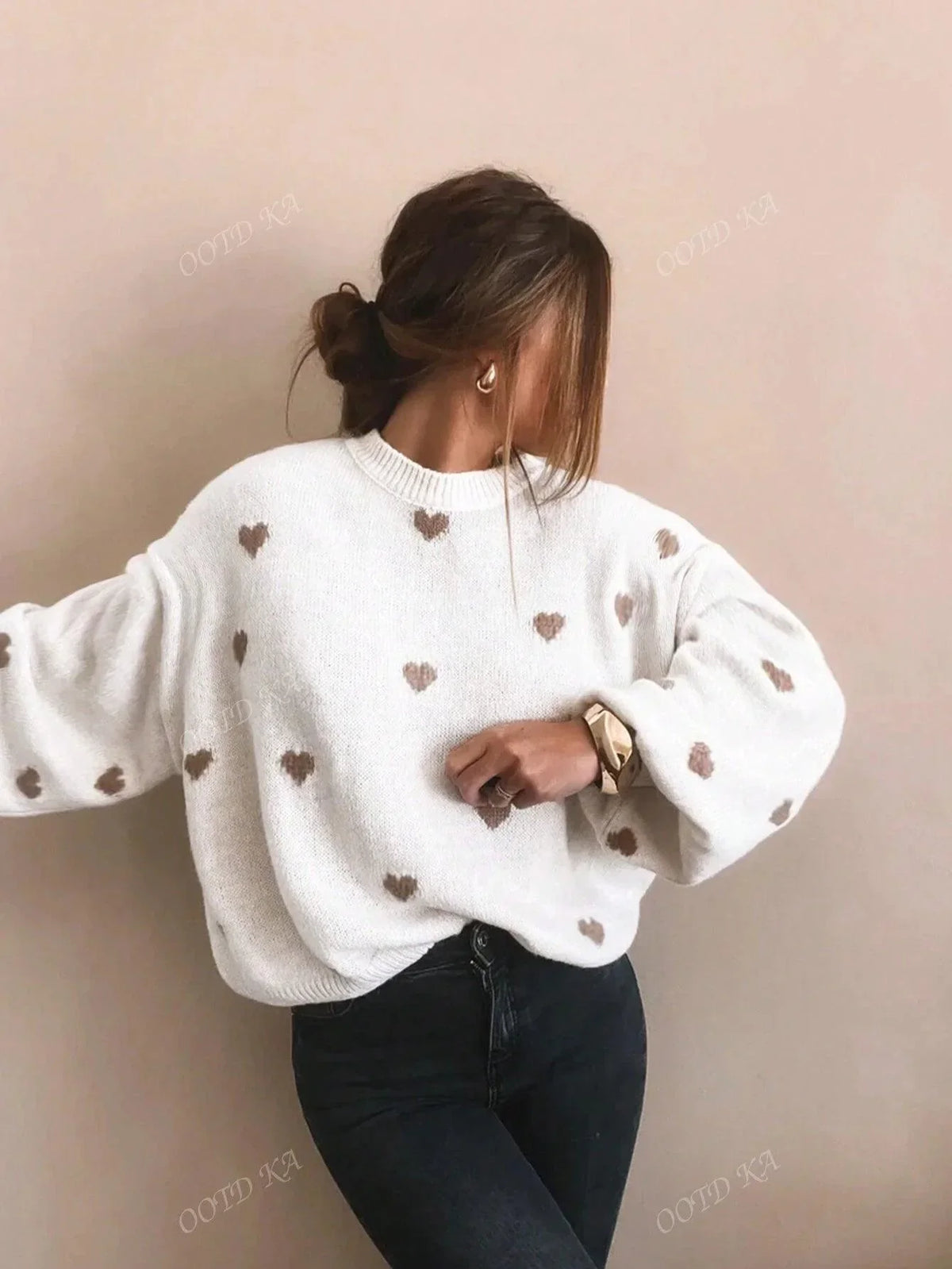 Women's Sweater Playful Heart Print Relaxed Fit Soft Fabric