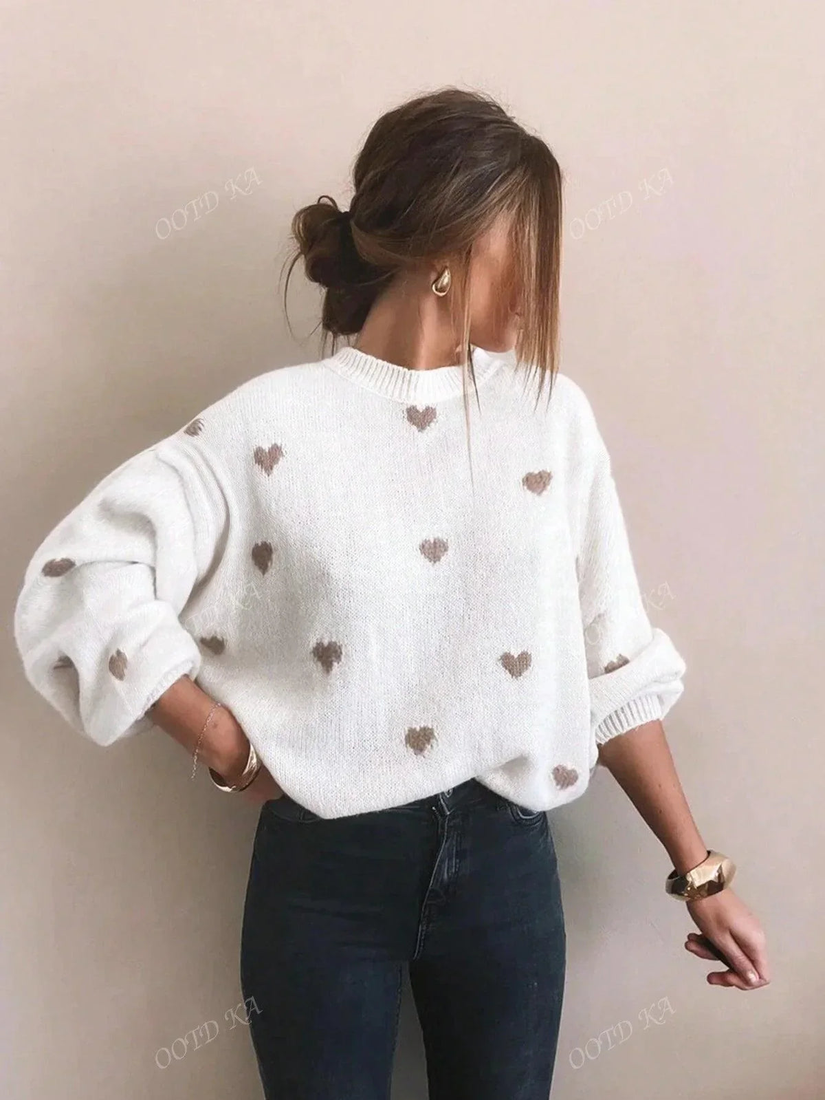 Women's Sweater Playful Heart Print Relaxed Fit Soft Fabric